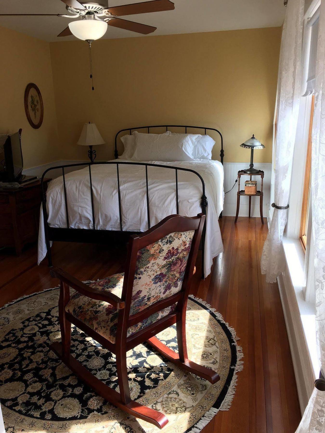 Attwood House Bed And Breakfast Near Manhattan, Ks Randolph Eksteriør bilde